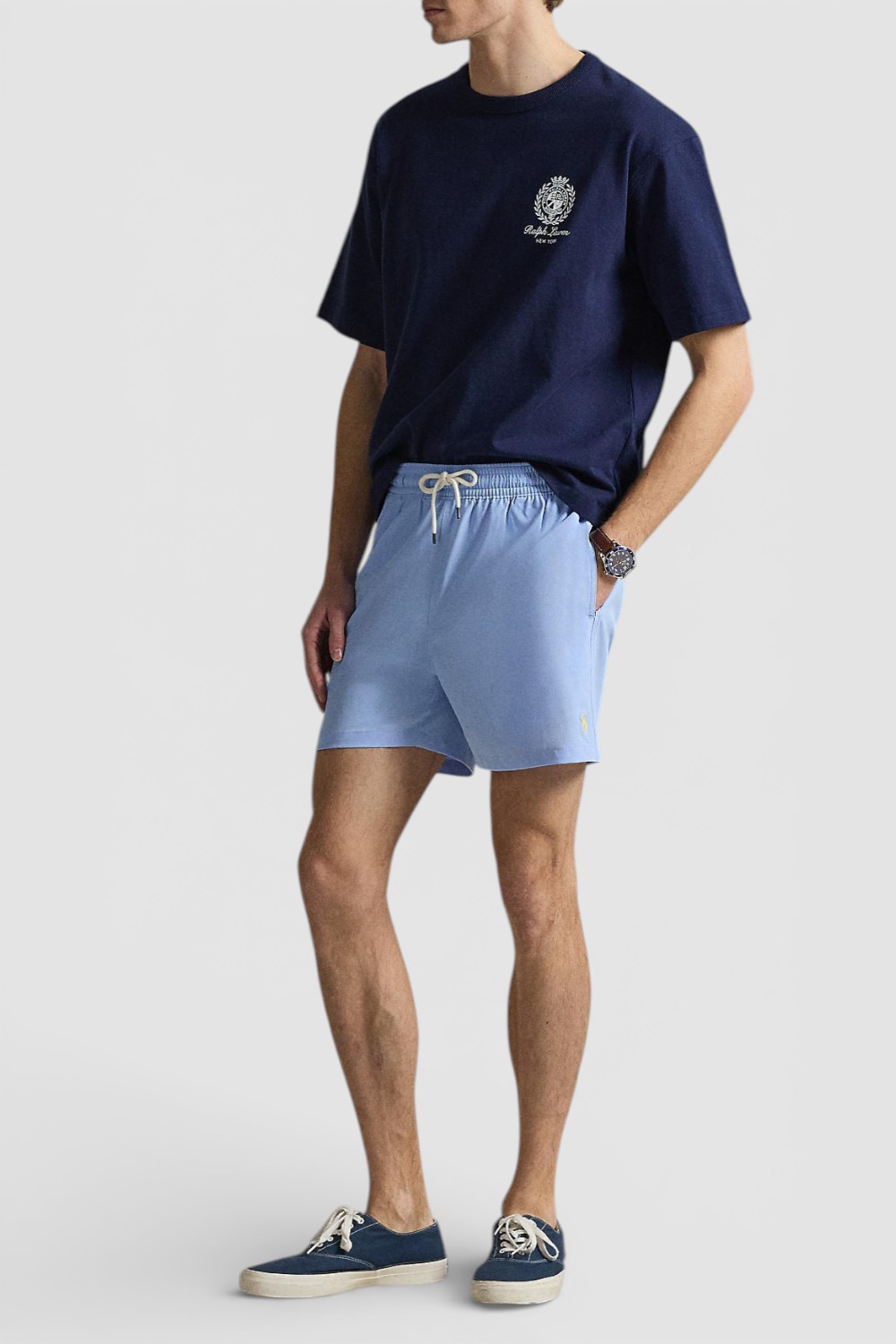 תמונת כל הלוק של מכנסי בגד ים